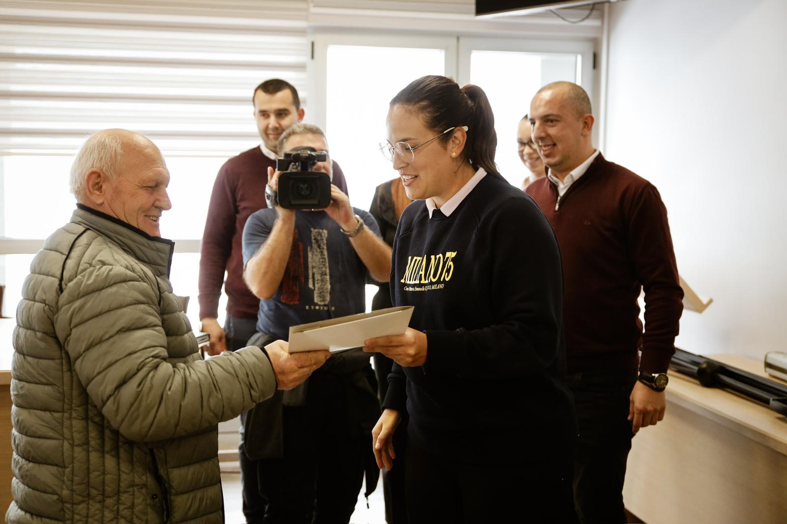 Сара Павков