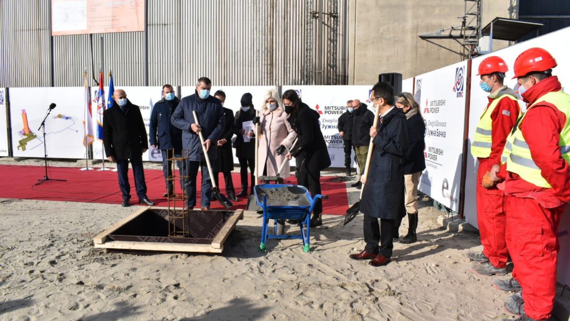 Министарка Ирена Вујовић присуствовала полагању камена темељца за изградњу постројења за одсумпоравање димних гасова у ТЕ „Никола Тесла Б“