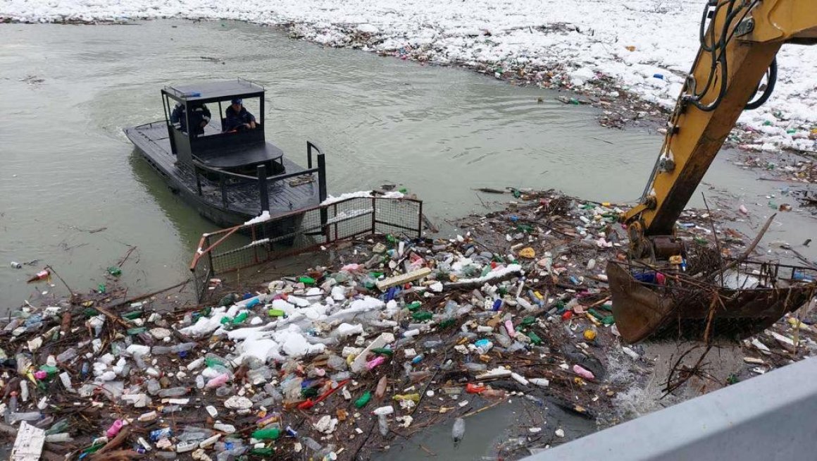 Почело чишћење Потпећког језера