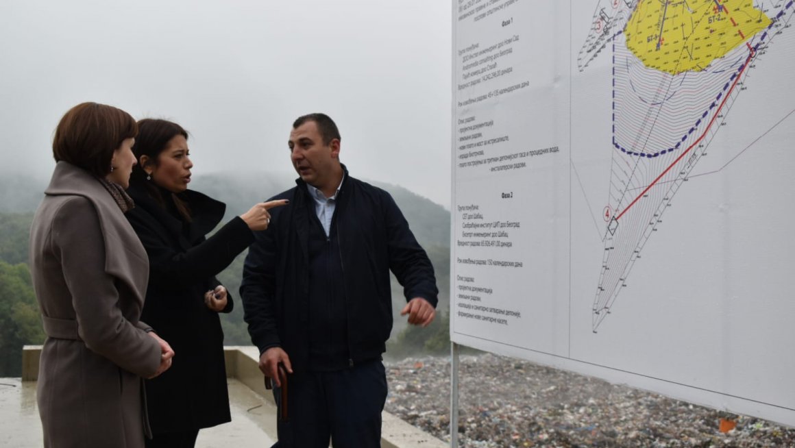 Вујовић обишла почетак радова на санацији депоније у Трстенику
