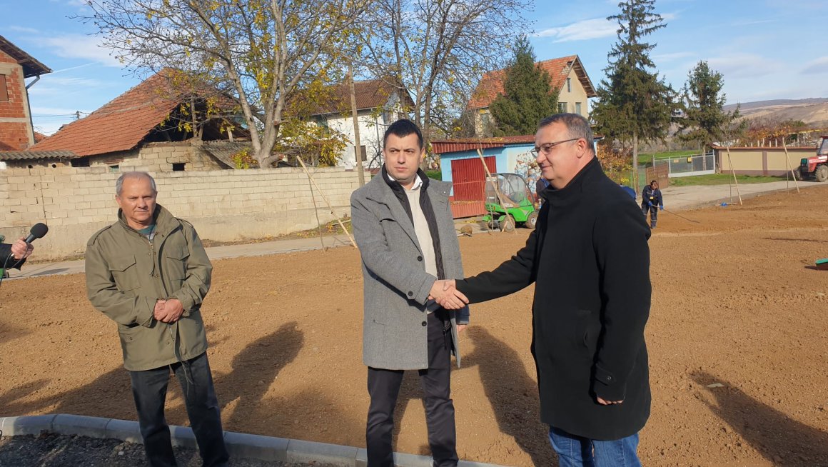 У Kладову на месту некадашње депоније ниче зелени простор за рекреацију