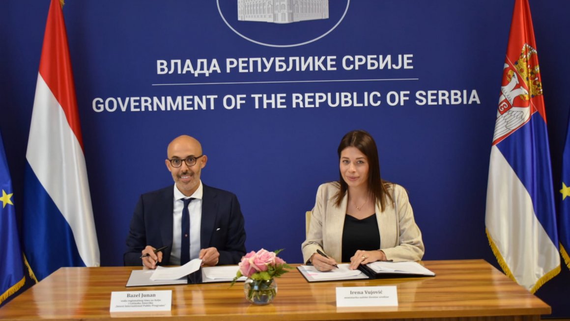 Vujovic potpisivanje